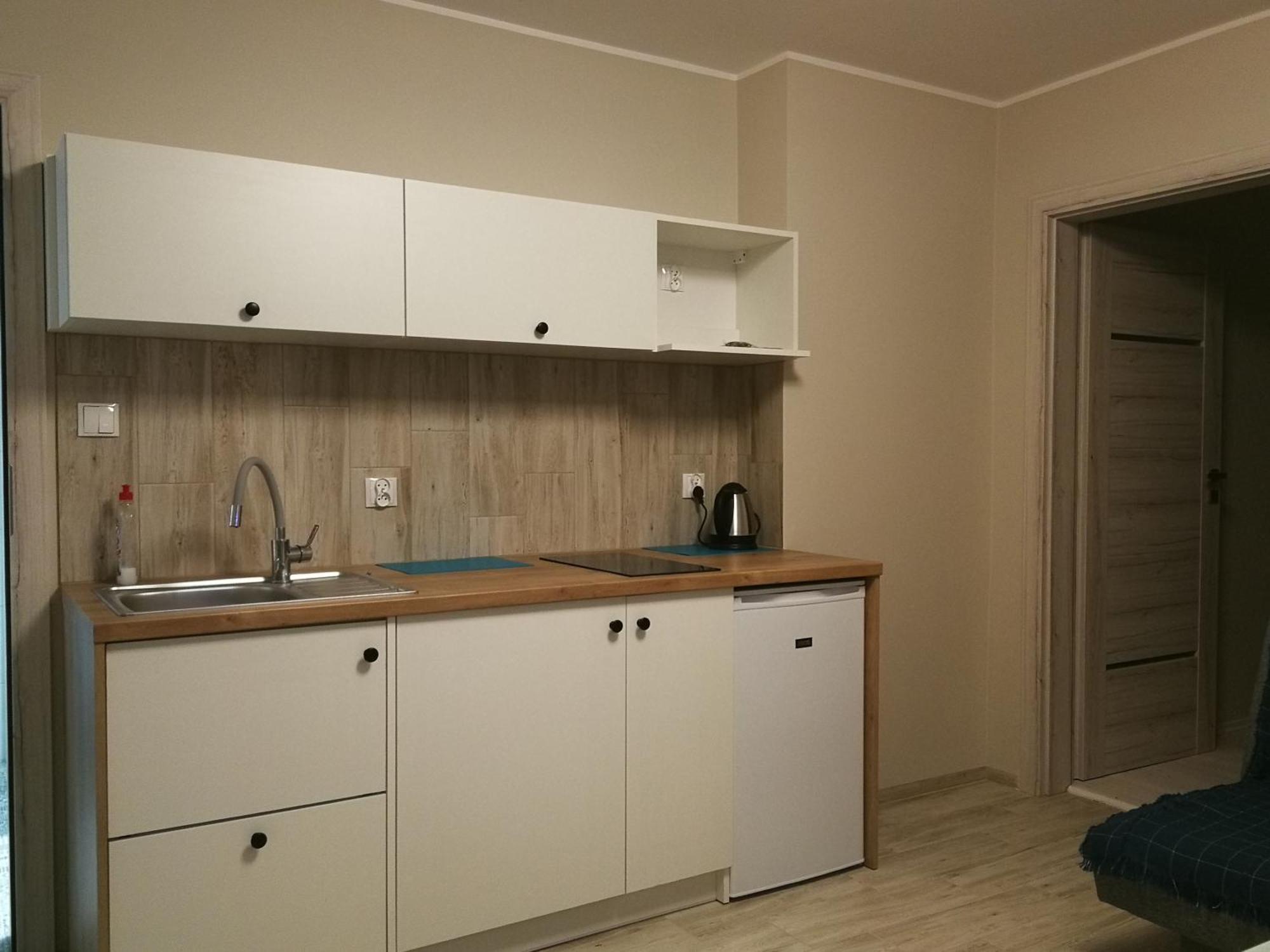 Helios Hotel Дебки Екстериор снимка