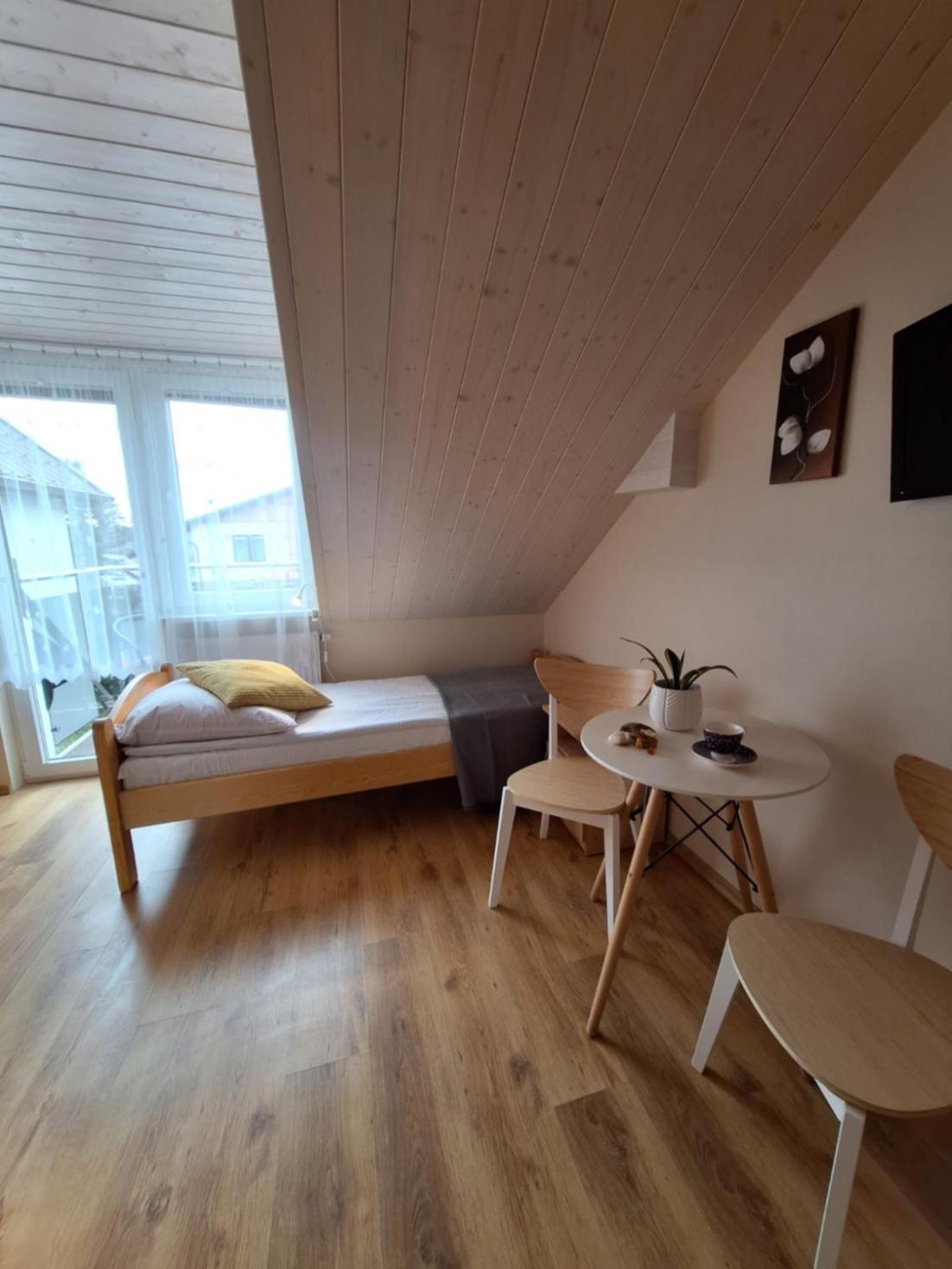 Helios Hotel Дебки Екстериор снимка