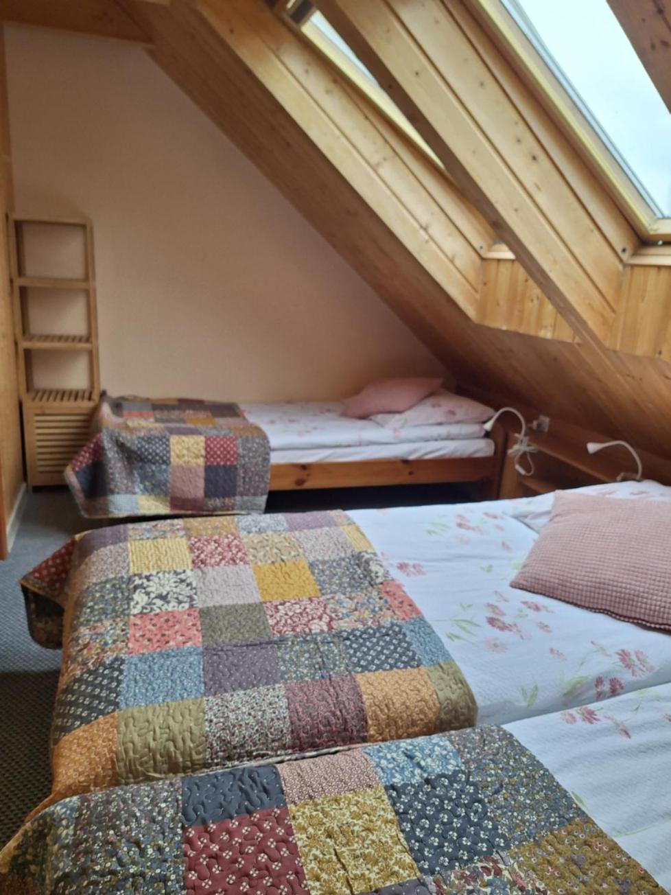 Helios Hotel Дебки Екстериор снимка